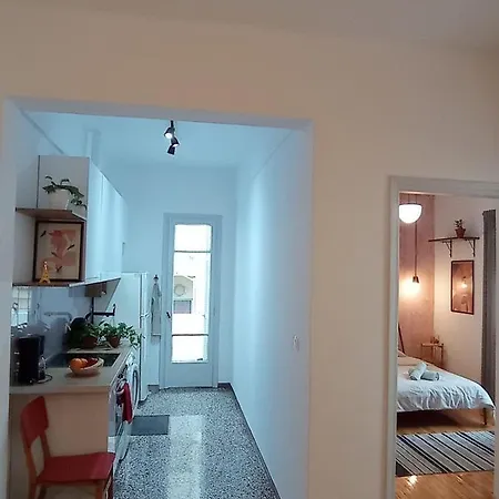 Santa Sofia Apartment *